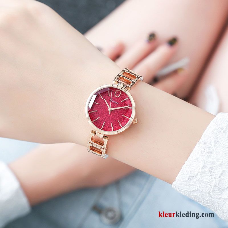 Horloge Trend Eenvoudig Groen Dames Student Mode Quartz Horloge Gouden Beige