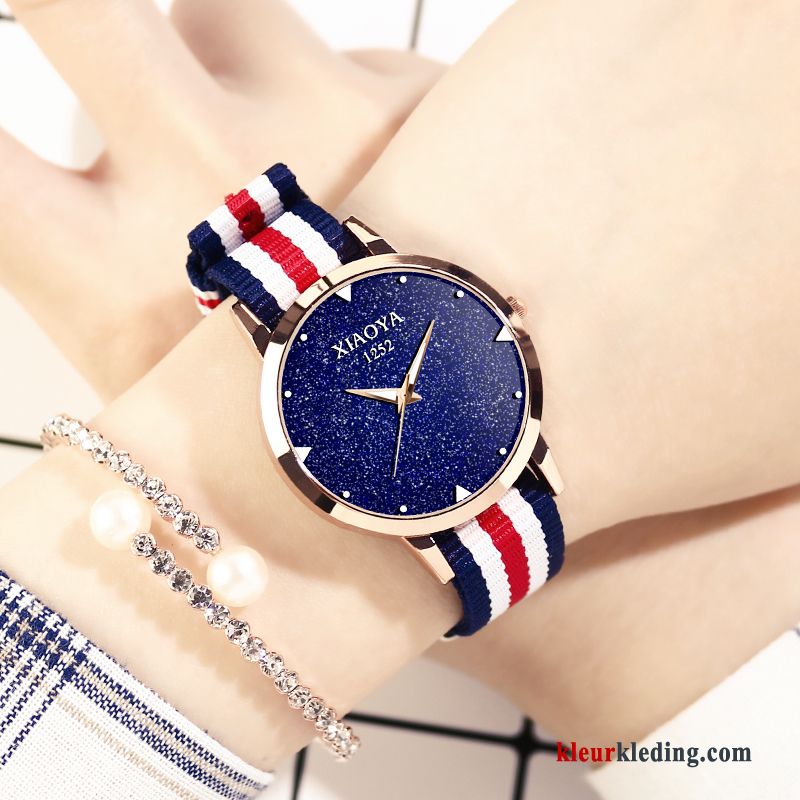Kleur Trend Quartz Horloge Dames Casual Eenvoudig Mode Heren