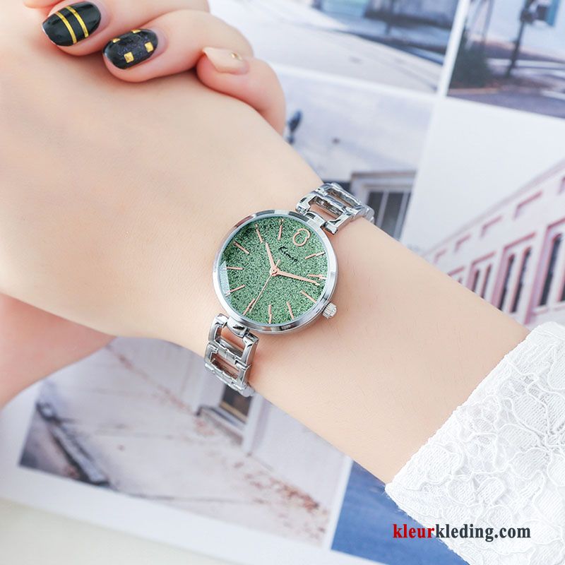 Horloge Trend Eenvoudig Groen Dames Student Mode Quartz Horloge Gouden Beige